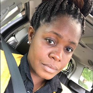 Meet your Posher, Niya